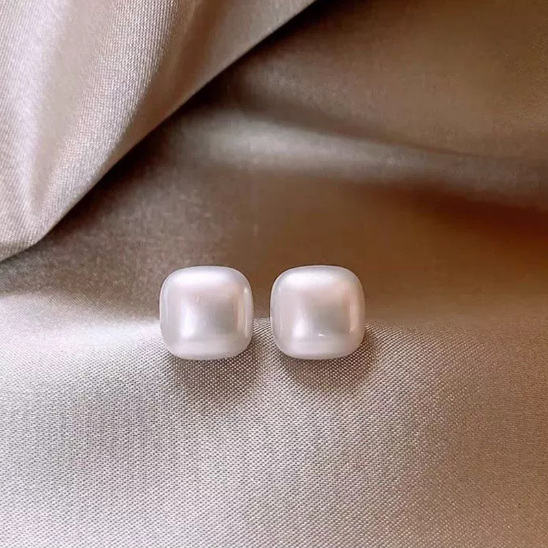 Lumi Square Pearl Studs 1 lumi square pearl studs