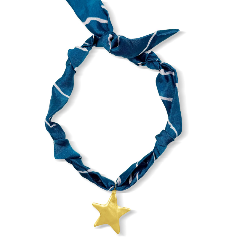 Vintage Heart & Star Bib Necklace - Bow Scarf Choker Collar 4 Vintage Heart & Star Bib Necklace - Bow Scarf Choker Collar - Image 4