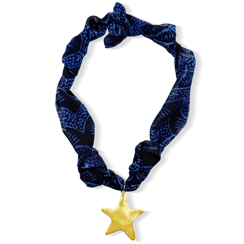 Vintage Heart & Star Bib Necklace - Bow Scarf Choker Collar 6 Vintage Heart & Star Bib Necklace - Bow Scarf Choker Collar - Image 6