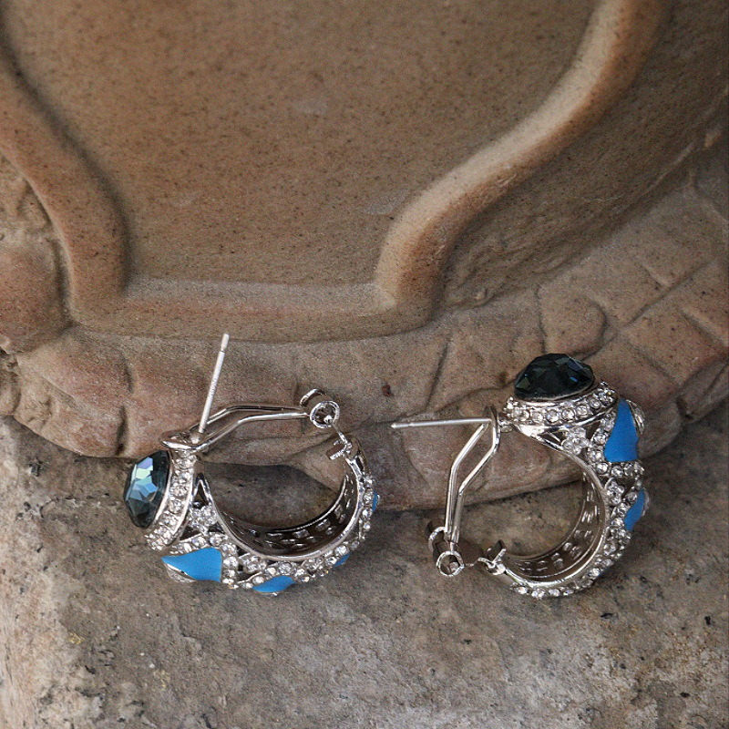 Sapphire Reef Glow Earrings 8 sapphire reef glow earrings