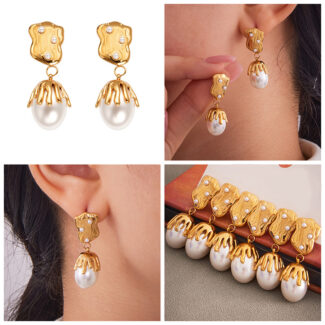 dripping gold leaf pearl drop earrings​