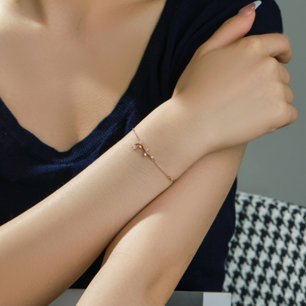 Solisita Crystal Leaf Branch Bracelet Gold Tone Nature Inspired Vine Design